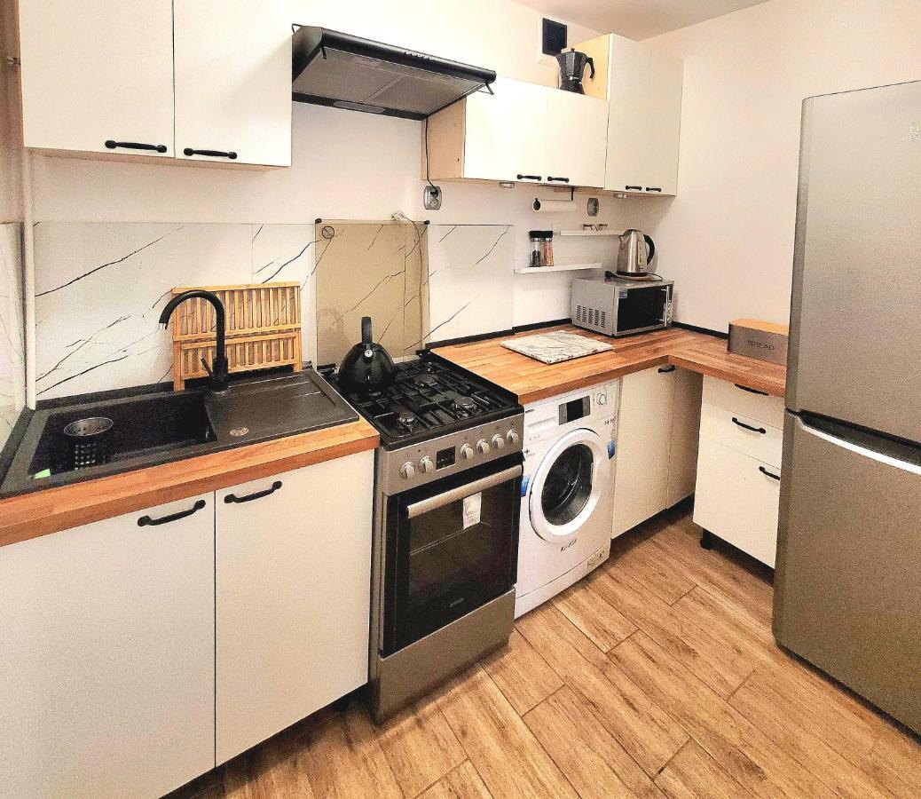 Apartament Na Matejki 슈비노우이스쳬 외부 사진